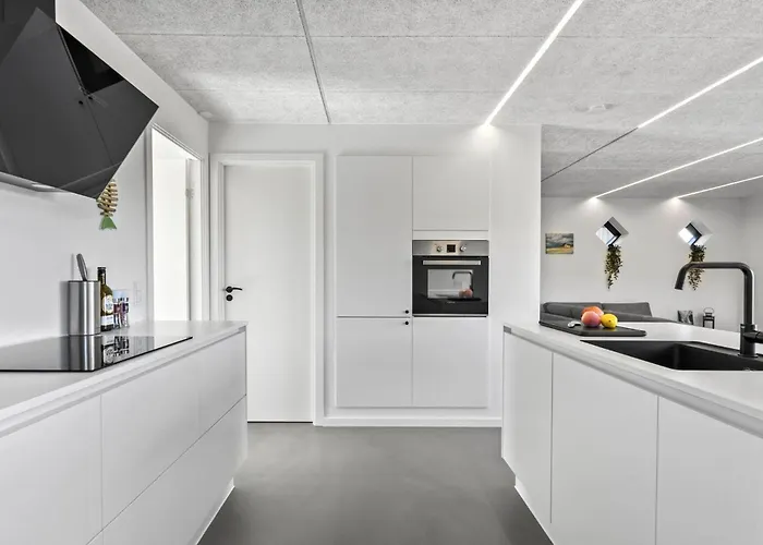 3 Bedroom In *